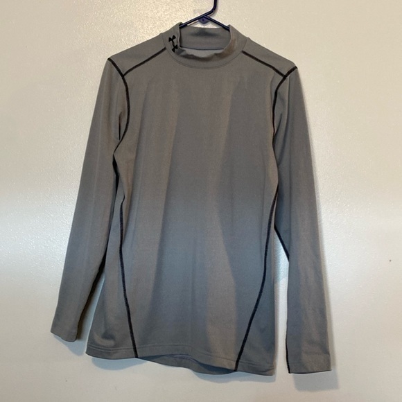 Under Armour Cold Gear Fitted Long Sleeve High Neck Shirt Small